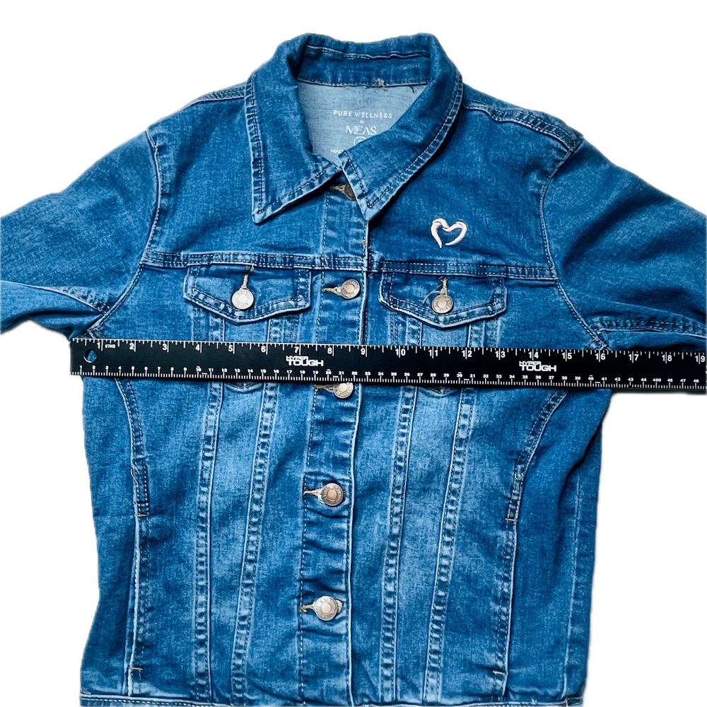 Heart Embroidered Denim Jacket Womens Medium Blue Wash Cropped Boutique - Picture 9 of 15